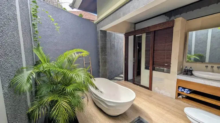 Compare Boutique Villas Amenities: Definitive Luxury Feature Guide