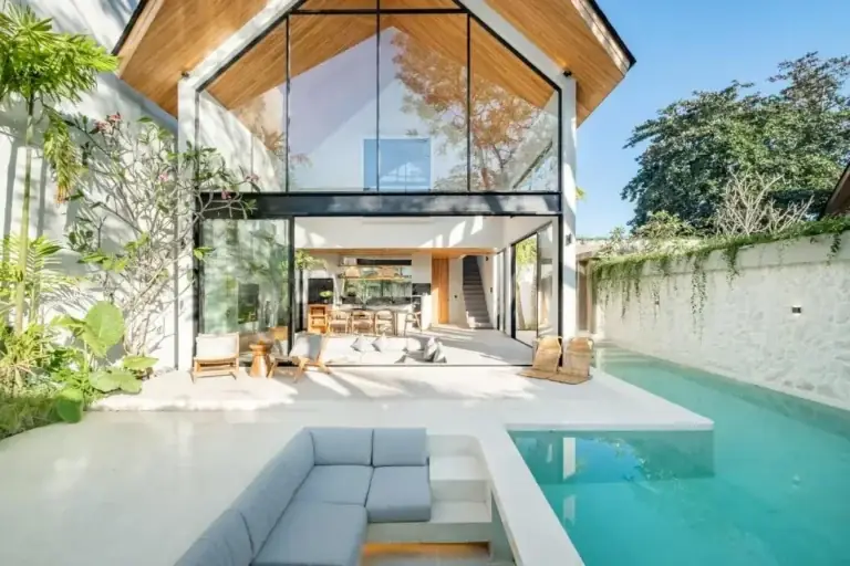 How to Plan Boutique Villas Vacations on a Budget: Financial Guide