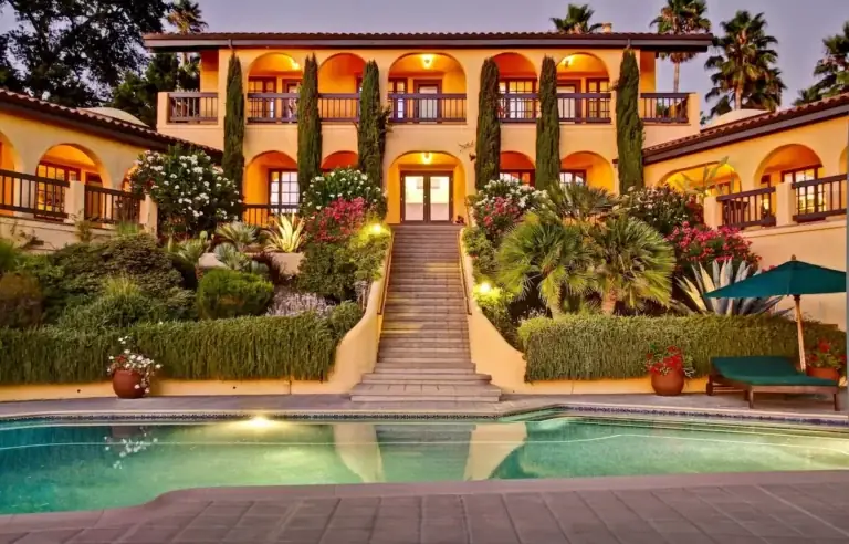 Top Villa Experiences in America: Definitive Luxury Stay Guide